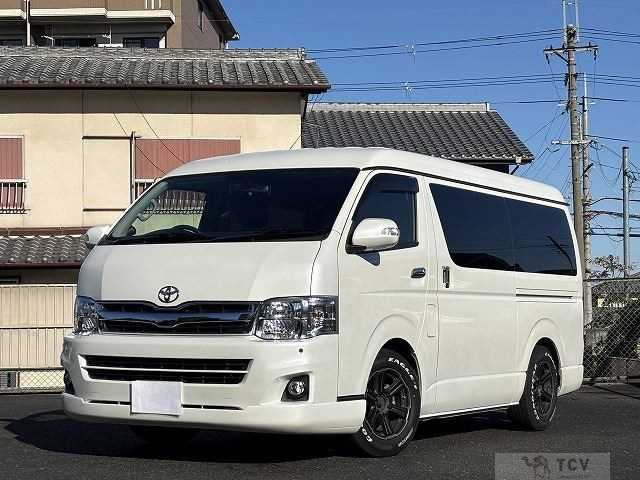 2010 Toyota Hiace Van