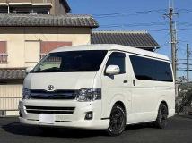 2010 Toyota Hiace Van