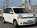 2005 Toyota Sienta