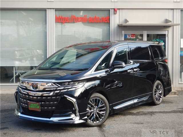 2023 Toyota Alphard Hybrid