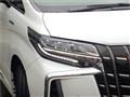 2019 Toyota Alphard Hybrid