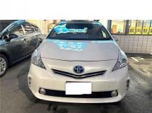 2014 Toyota PRIUS α