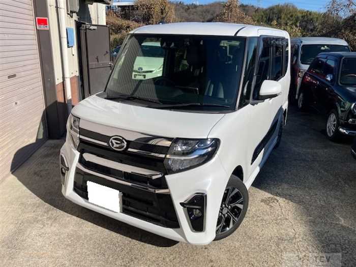 2021 Daihatsu Tanto Custom