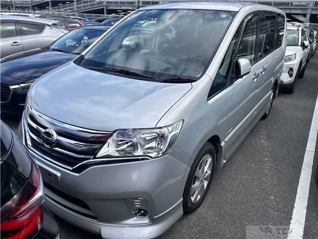 2013 Nissan Serena