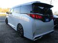 2024 Toyota Alphard Hybrid