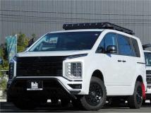 2025 Mitsubishi Delica D5