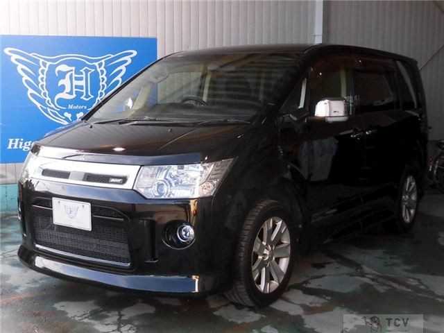 2014 Mitsubishi Delica D5
