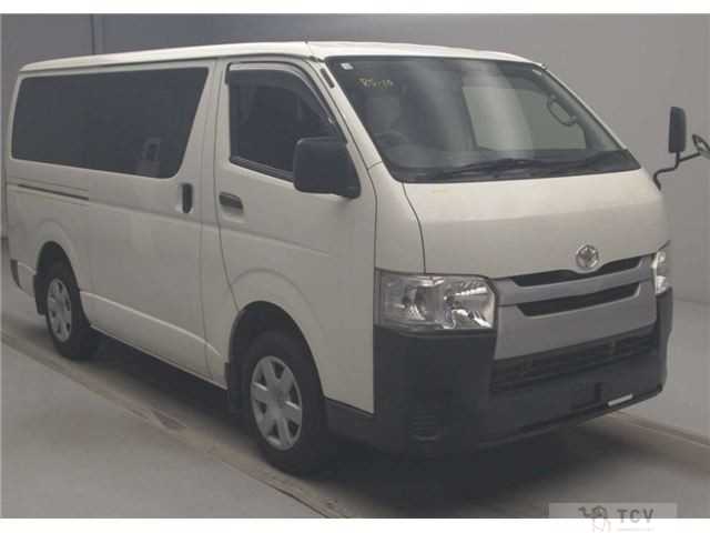 2015 Toyota Regiusace Van