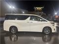 2015 Toyota Vellfire