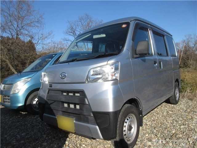 2018 Daihatsu Hijet Van