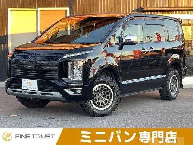 2020 Mitsubishi Delica D5