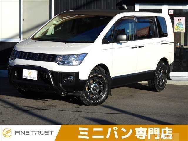 2018 Mitsubishi Delica D5