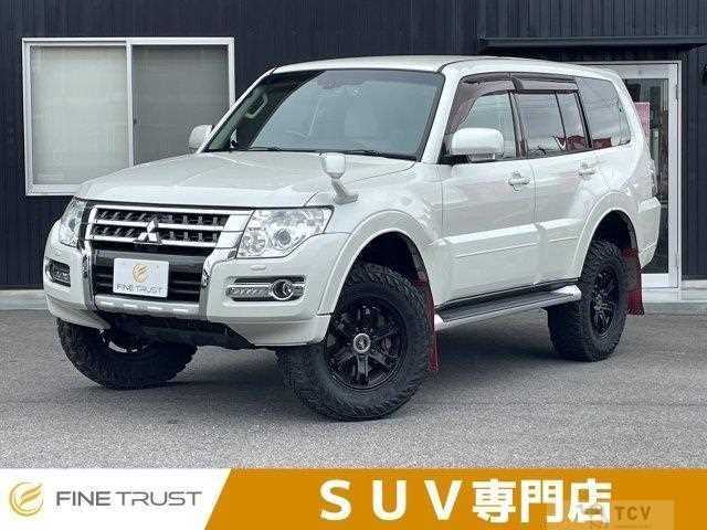 2016 Mitsubishi Pajero