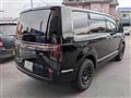 2019 Mitsubishi Delica D5