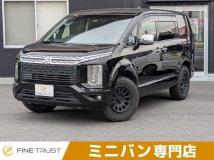2019 Mitsubishi Delica D5
