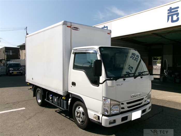 2020 Isuzu Elf Truck