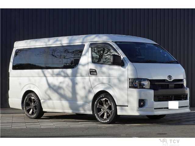2022 Toyota Hiace Wagon
