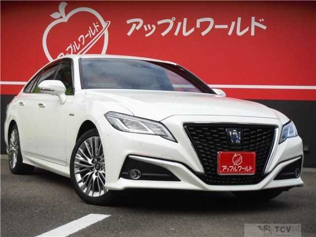 2020 Toyota Crown Hybrid