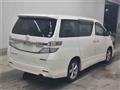 2014 Toyota Vellfire