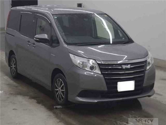 2016 Toyota Noah
