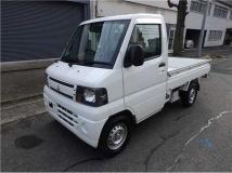 2011 Mitsubishi Minicab Truck