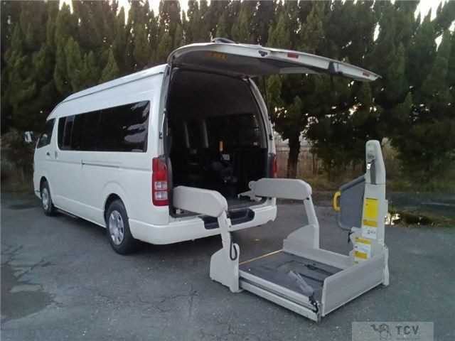 2013 Toyota Regiusace Van