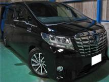 2017 Toyota Alphard Hybrid