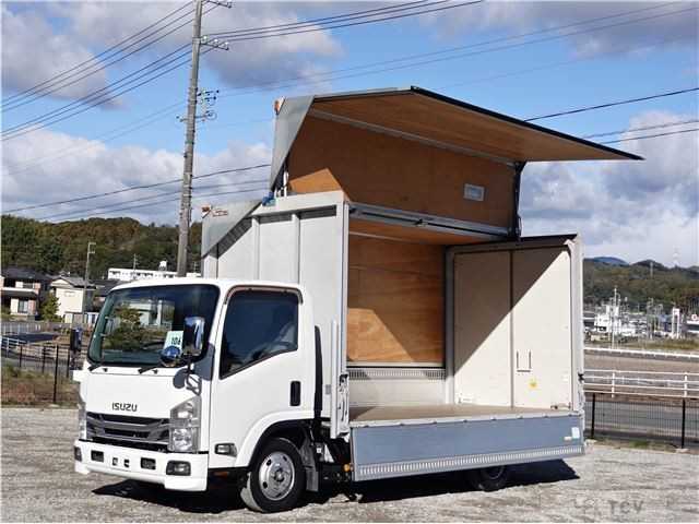 2014 Isuzu Elf Truck