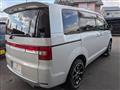 2014 Mitsubishi Delica D5