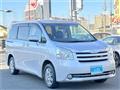 2009 Toyota Noah