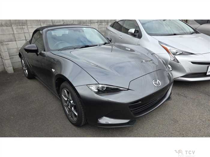 2022 Mazda Roadster