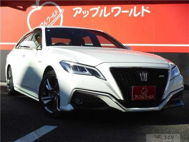2018 Toyota Crown Hybrid