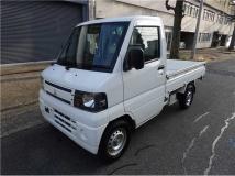 2011 Mitsubishi Minicab Truck