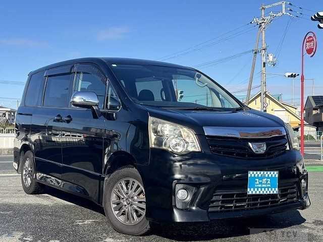 2011 Toyota Noah