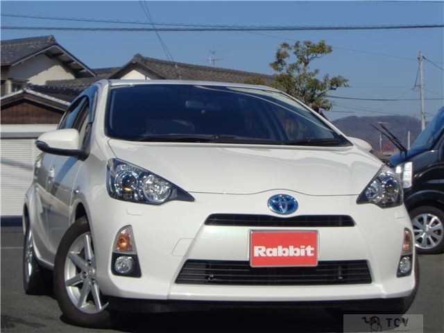 2013 Toyota AQUA