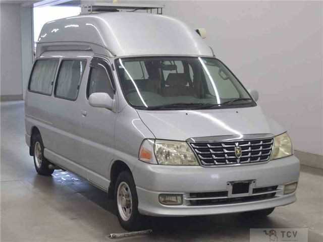 2004 Toyota Grand Hiace
