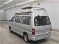2004 Toyota Grand Hiace
