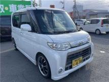 2011 Daihatsu Tanto