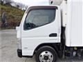 2017 Mitsubishi Canter
