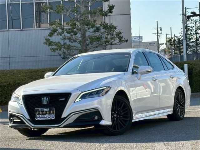 2022 Toyota Crown Hybrid