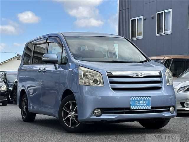 2007 Toyota Noah
