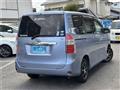 2007 Toyota Noah