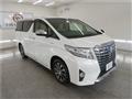 2015 Toyota Alphard Hybrid