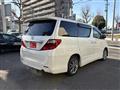2011 Toyota Alphard G