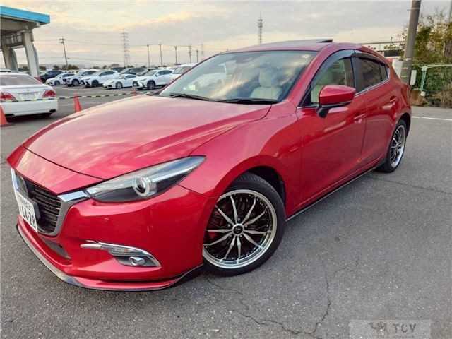 2017 Mazda Axela