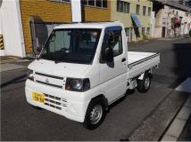 2011 Mitsubishi Minicab Truck