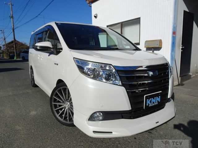 2014 Toyota Noah