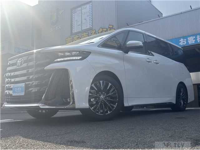 2026 Toyota Vellfire