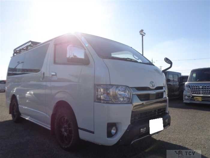 2022 Toyota Hiace Van