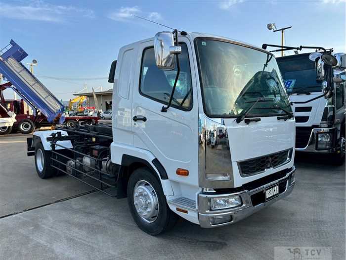 2011 Mitsubishi Fighter